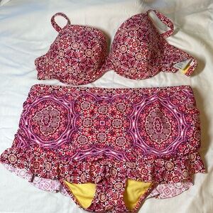 Jessica Simpson pink purple yellow red abstract bikini 0X NWOT